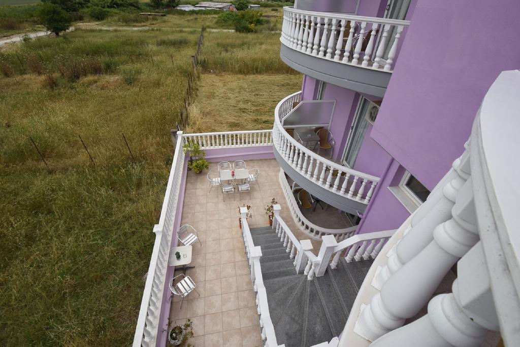 Rainbow Resort Paralía Exterior foto